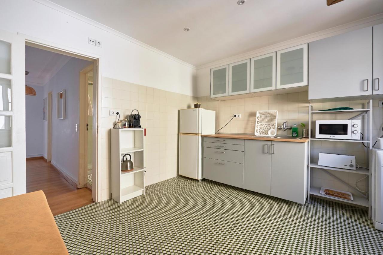 Aesthetic Riverview Apartment In Historical Lisabona Exterior foto