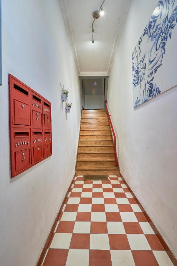 Aesthetic Riverview Apartment In Historical Lisabona Exterior foto
