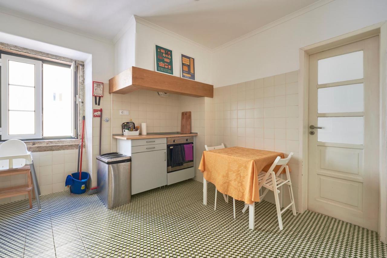 Aesthetic Riverview Apartment In Historical Lisabona Exterior foto